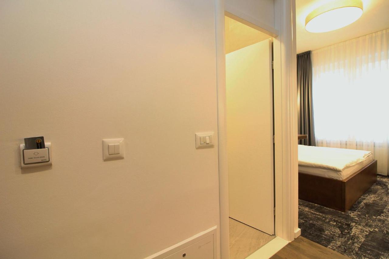 Sarajevo History Apartments ภายนอก รูปภาพ