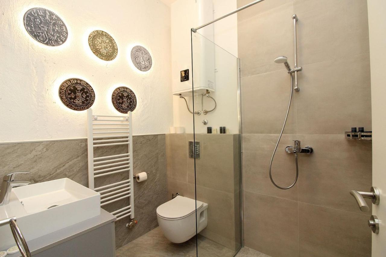 Sarajevo History Apartments ภายนอก รูปภาพ